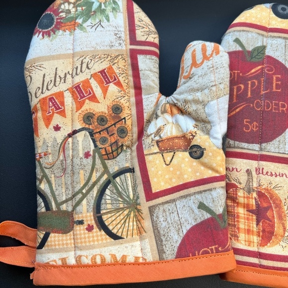 SOLDOven mitts fall theme Handmade - Picture 12 of 12